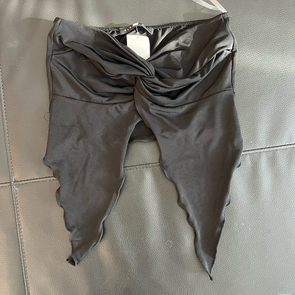NEW going out top - Picture 1 of 4